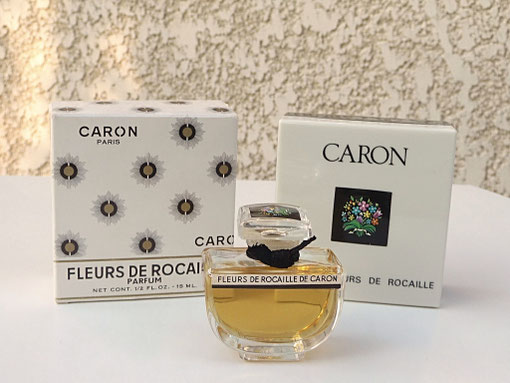 FLACON VASQUE PARFUM 15 ML - SOUS DOUBLE BOÎTE : UNE EN PLASTIQUE ET UNE AUTRE EN CARTON