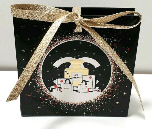2019 - CHANEL N° 5 - PRESENTATION SPECIALE NOËL 2019