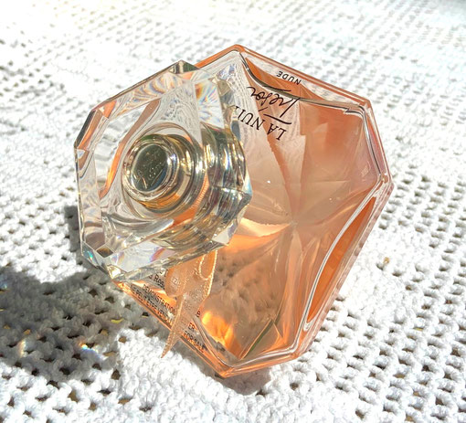 2020 - LA NUIT TRESOR NUDE : L'EAU DE TOILETTE LA ROSE EBLOUISSANTE - VAPORISATEUR 50 ML