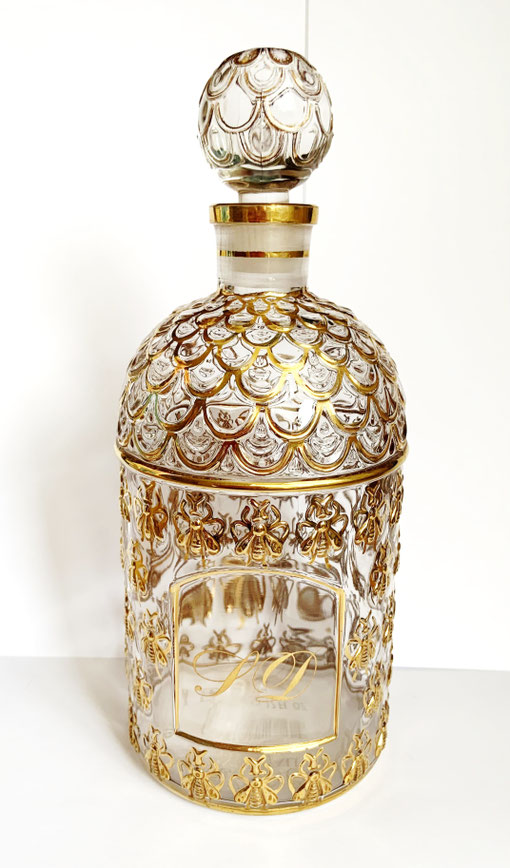 FLACON ABEILLES DOREES A L'OR FIN - PORTE LES INITIALES DU PROPRIETAIRE : EAU DE COLOGNE IMPERIALE 500 ML
