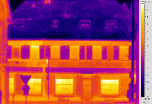 Wärmebild eines Wohn- u. Geschäftshauses