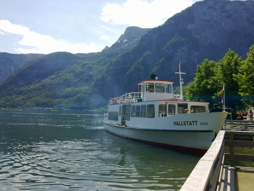 Mit dem Schiff von Obertraun nach Hallstatt