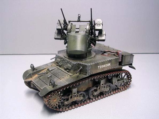 Prototyp eines M3 Stuart Flakpanzer mit 12,7mm Maxson-Turm