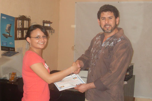 ENTREGA DE RECONOCIMIENTOS CURSO TECNICAS DE SUPERVISION EFECTIVAS A EMPRESAS S.I. DE MEXICO Y RUBBERMAID
