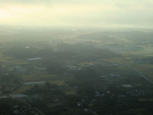 岩間の朝曇り