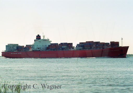 Foto zeigt das Containerschiff  "NEW ZEALAND PACIFIC"