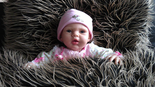 Lebensechte Babypuppe, Foto: Beatrix van Ooyen