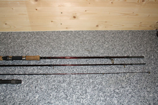 Rutenbau, Spinnrute, Kreuzwicklung, Fuji DPS, Split Grip, Custom Rod, Ringe entfernen, Ringwicklung, Lack, Kork, Duplon, Endkappe