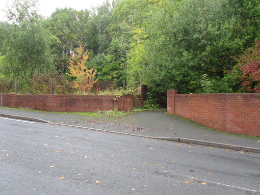 The entrance to Stirchley School