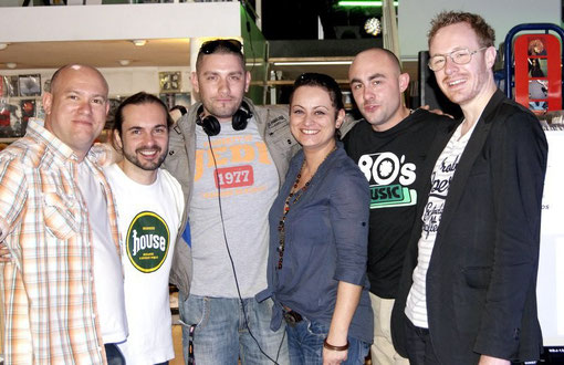 Steph (Planete Disques), Terry, Boudha (Dock40 & Radio Espace), Karine, Mike, Michael-M (MixezMoi)