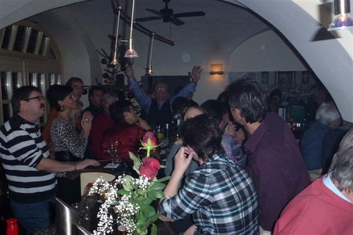 10.12.2011 Weihnachtsparty mit Peter Reicher & Mike Werner im Cafe Giardino-Stainz-Diese Superstimmung wird vielen noch lange in Erinnerung bleiben!-Foto: Walter Röxeis-Privatarchiv