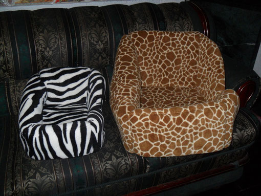 MOD-CG-005  CASA MULTIFORMA EN POSICION DE SILLON CONFECCIONADAS EN PELUCHE ANIMALS