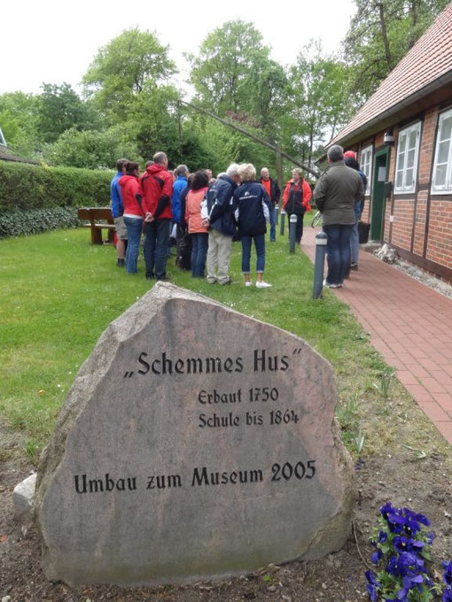 Lüneburger Heide - Oldendorfer Totenstatt (c) Alte Schule Bokel