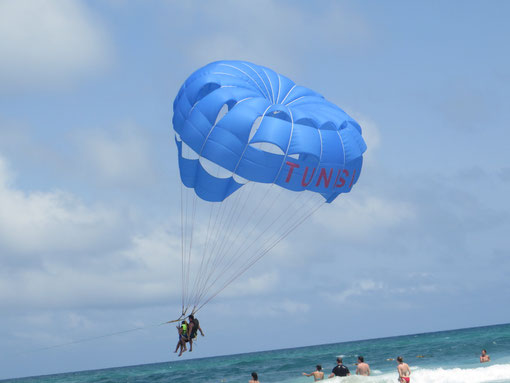 One of those Tunisian balloons/parachutes on the beach