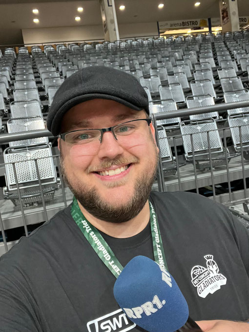Thomas Stüber als Hallensprecher bei den Eulen Ludwigshafen