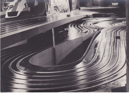 Piste 6 voies Jean-Pierre Chesne de 1973 Château-Gontier