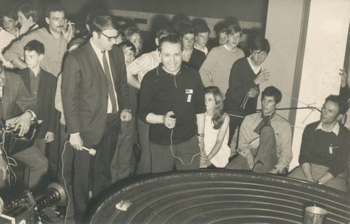 Raymond Ami en 1967 au Mini-Racing Auteuil rue Erlanger à Paris