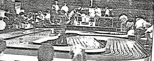 Piste Raymond Van Campenhout pour les épreuves 1/32 des championnats du monde de slot racing 1986 à Valkenburg