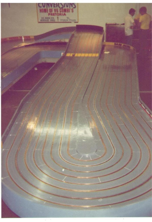 Pretoria Dunnottar. 8 voies