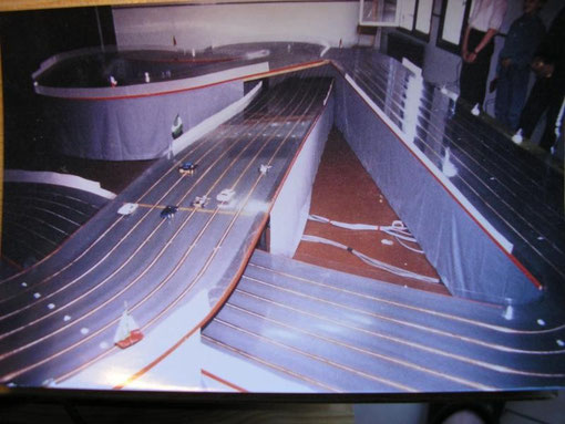 Barentin . 6 voies en 1988