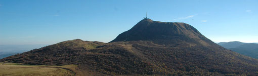 Puy de Dôme volcan pierre de lave