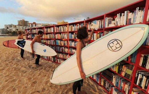 Biblioteca playera en Bondi Beach, en Australia