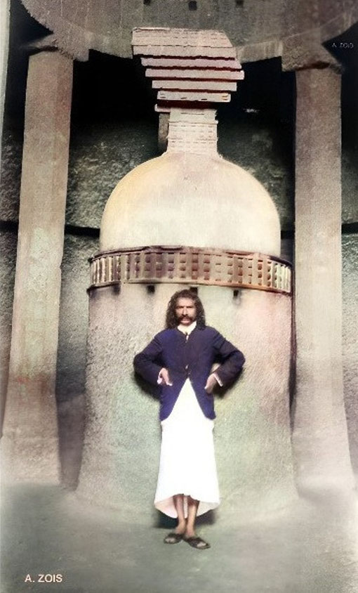 1927 : Pandu Lena Caves, India. Image rendition by Anthony Zois.
