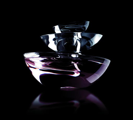 INSOLENCE - SUPERBE FLACON INSOLENCE 100 ML - PHOTO DE PRESSE