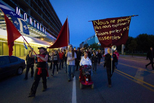 4 juin: 42ème marche nocturne. "clic" = des photos!