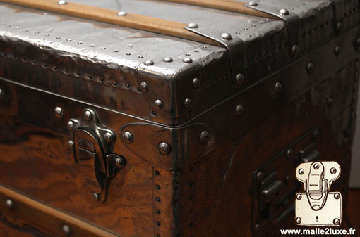tres rare malle louis vuitton collection