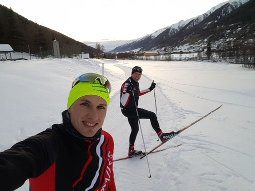 Die resten Langlaufkilometer in der Saison 15/16 zusammen mit meinem Bruder Simon im Obergoms