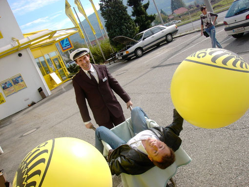 Capt. WANDINI unterwegs mit einem mutigen Passagier (zum Geburtstag)