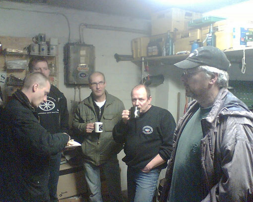Kaffee und Wurst satt!