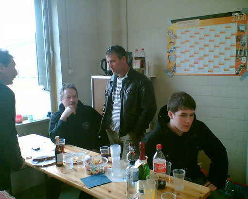 Tisch 1