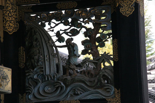 唐門の彫り物