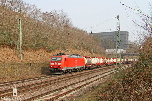 185 030 mit EK 55968 Saarbrücken Rbf West - Dillingen(Saar), Saarbrücken 19.03.2015