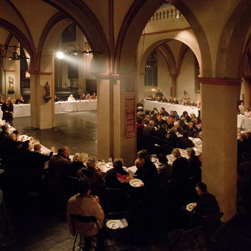 Gründonnerstag 2012 in Sankt Maria in Lyskirchen in Erinnerung an das Abendmahl Jesu (Anna C. Wagner)