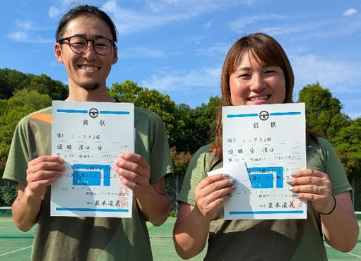 「ミックス3部」優勝:濱口・守ペア (キール)
