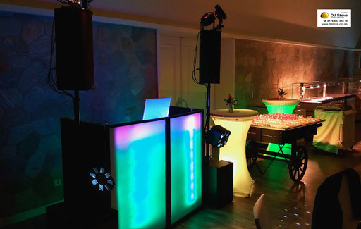 Suche DJ Steve für eine Hochzeit in Vechta, Oldenburg und Bremen.