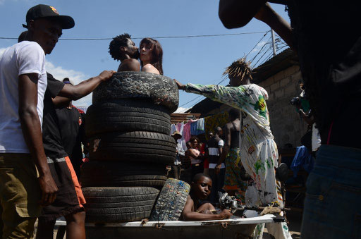 Performance Nathalie Forget & Yannos Majestikos, Kinshasa, 2018