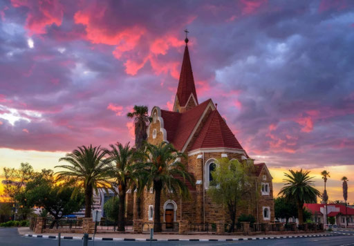 WINDHOEK WHITE THUNDER TOUR 2026 NAMIBIA BOTSWANA ZIMBABWE