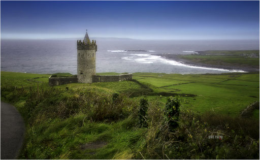 83. Doonagore Castle