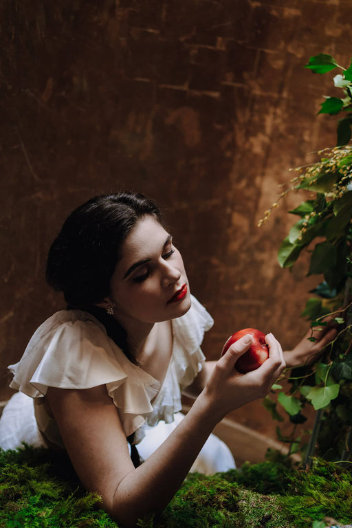 Shooting d'inspiration : Blanche Neige Remake - Crédit photo : @justineHphotographyticolibripictures
