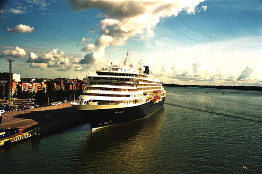 Einfahrt in den Hafen von Helsinki