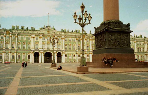 die prachtvolle Fassade der Eremitage