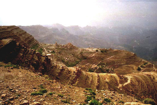 überwaätigend die Landschaft auf auf 2.000 m Hohe