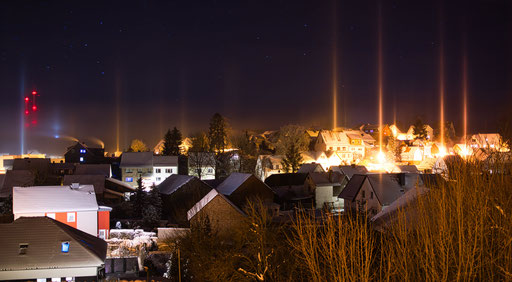 Lichtsäulen über Kefferhausen in der Nacht zum 14.02.2021