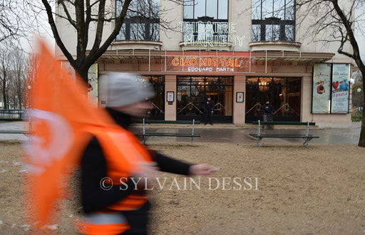 Coup de théâtre à Paris!!!