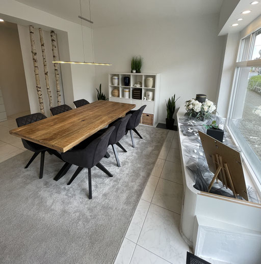 Unser Bestattungshaus Unendlichkeit Bergisch Gladbach, Bestatter, Bestattungshaus Moitzfeld, würdevolle und exklusive Bestattungen im Raum Köln, Bonn, Leverkusen, Bensberg, Kürten, Oberberg, Bestattungsvorsorge, 
