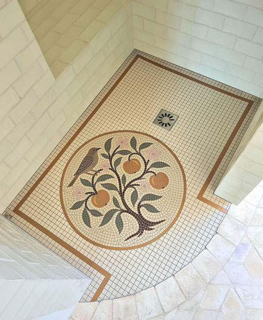 Sol de douche en mosaïque artistique